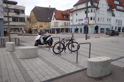 Aalen, innerörtliche Fahrradabstellanlagen mit Rahmenanschlussmöglichkeit Aalen, innerörtliche Fahrradabstellanlagen mit Rahmenanschlussmöglichkeit